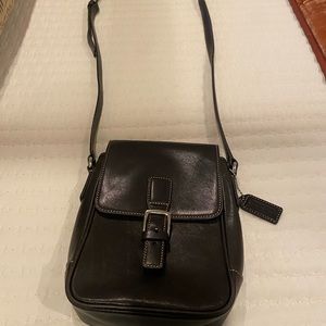 Vintage COACH leather camera crossbody bag
